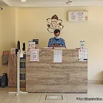 Oyo Hotel Relax Inn